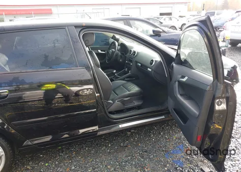 2011 Audi A3 2.0T Premium из США, поврежденный, VIN WAUFFAFM5BA015127